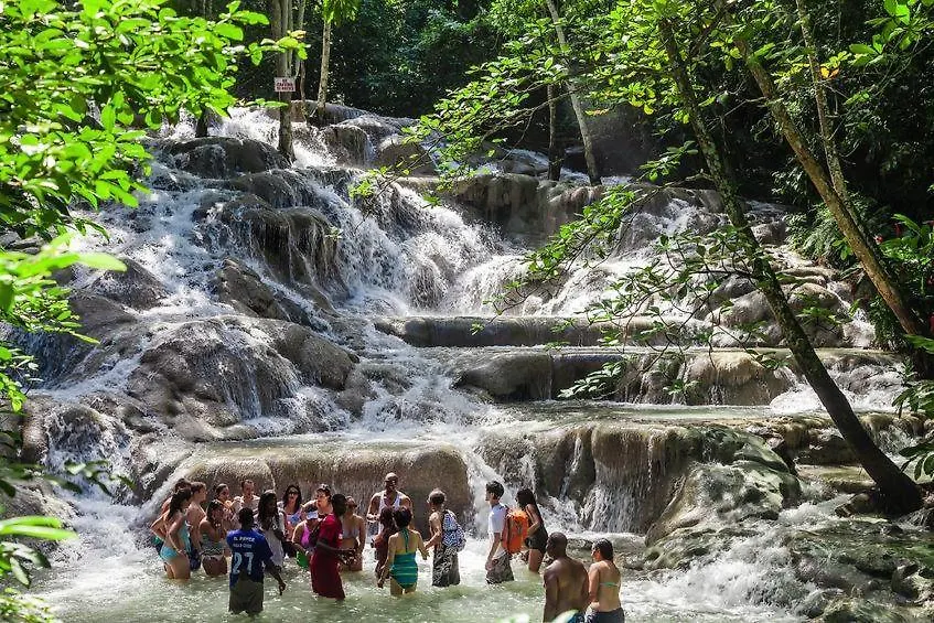 Peaceful Ambiance Awaits At Turtle Beach Tower Ocho Rios